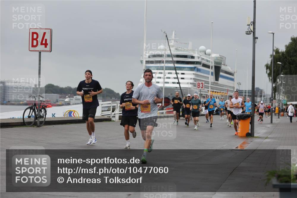 13.09.2026 - Kiel Lauf Andreas Tolksdorf http://msf.ph/oto/10477060 13.09.2026 11:50:10 Kiellinie 4, 11508, 3424, 7680, 3 meine-sportfotos.de