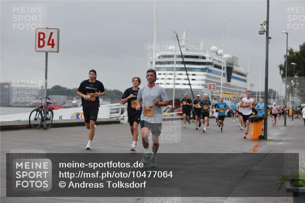 13.09.2026 - Kiel Lauf Andreas Tolksdorf http://msf.ph/oto/10477064 13.09.2026 11:50:10 Kiellinie 4, 508, 342, 7680, 3 meine-sportfotos.de