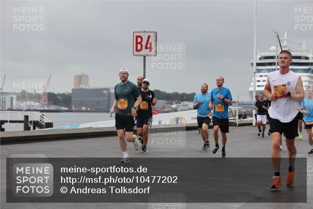 13.09.2026 - Kiel Lauf Andreas Tolksdorf http://msf.ph/oto/10477202 13.09.2026 11:50:17 Kiellinie 2629, 4, 3553, 4207 meine-sportfotos.de