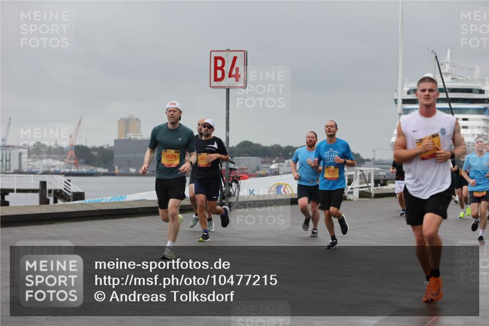 13.09.2026 - Kiel Lauf Andreas Tolksdorf http://msf.ph/oto/10477215 13.09.2026 11:50:18 Kiellinie 4 meine-sportfotos.de