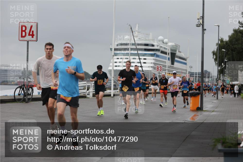 13.09.2026 - Kiel Lauf Andreas Tolksdorf http://msf.ph/oto/10477290 13.09.2026 11:50:21 Kiellinie 4, 3 meine-sportfotos.de
