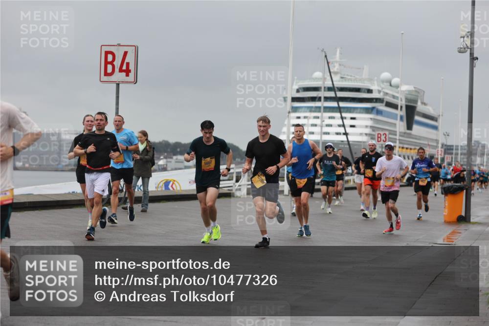 13.09.2026 - Kiel Lauf Andreas Tolksdorf http://msf.ph/oto/10477326 13.09.2026 11:50:23 Kiellinie 4, 1657, 12769, 3 meine-sportfotos.de