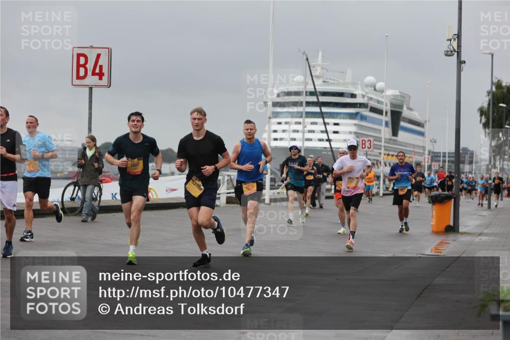 13.09.2026 - Kiel Lauf Andreas Tolksdorf http://msf.ph/oto/10477347 13.09.2026 11:50:24 Kiellinie 1077, 4, 1657, 12769, 4818, 3 meine-sportfotos.de