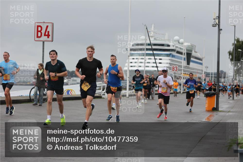 13.09.2026 - Kiel Lauf Andreas Tolksdorf http://msf.ph/oto/10477359 13.09.2026 11:50:24 Kiellinie 1077, 4, 12769, 3 meine-sportfotos.de