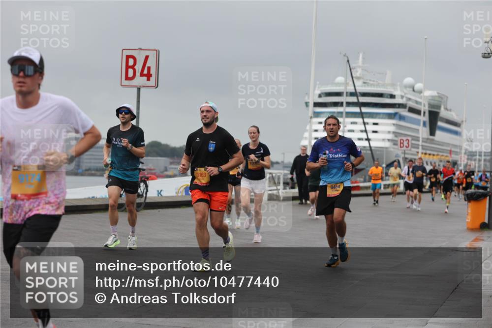 13.09.2026 - Kiel Lauf Andreas Tolksdorf http://msf.ph/oto/10477440 13.09.2026 11:50:29 Kiellinie 4, 3163, 1006, 3, 8454 meine-sportfotos.de