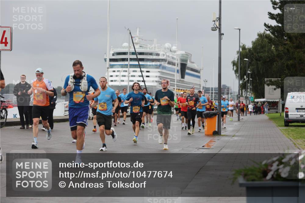 13.09.2026 - Kiel Lauf Andreas Tolksdorf http://msf.ph/oto/10477674 13.09.2026 11:50:47 Kiellinie 4, 997, 4050, 11735, 10 meine-sportfotos.de