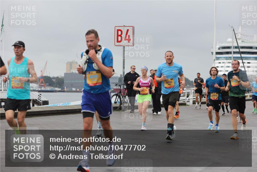 13.09.2026 - Kiel Lauf Andreas Tolksdorf http://msf.ph/oto/10477702 13.09.2026 11:50:49 Kiellinie 4, 686, 4050, 11735 meine-sportfotos.de
