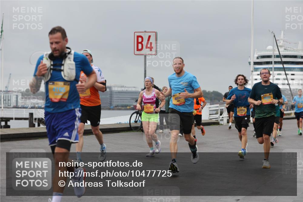 13.09.2026 - Kiel Lauf Andreas Tolksdorf http://msf.ph/oto/10477725 13.09.2026 11:50:49 Kiellinie 4, 2686, 4050, 11735 meine-sportfotos.de
