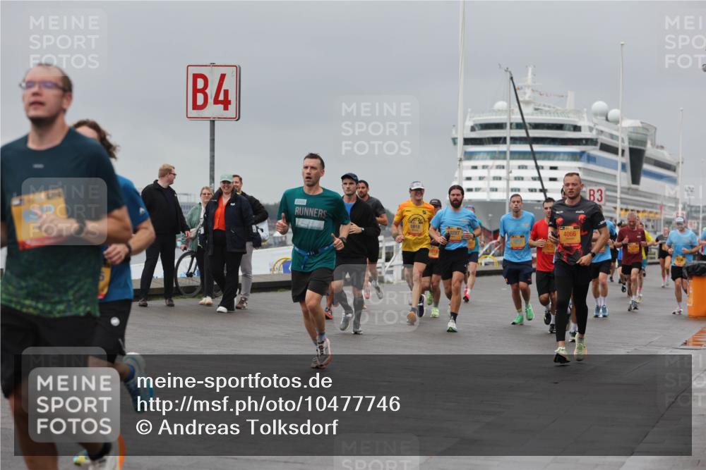 13.09.2026 - Kiel Lauf Andreas Tolksdorf http://msf.ph/oto/10477746 13.09.2026 11:50:52 Kiellinie 4, 5918, 4066, 10287, 3 meine-sportfotos.de