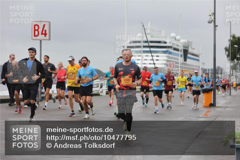13.09.2026 - Kiel Lauf Andreas Tolksdorf http://msf.ph/oto/10477795 13.09.2026 11:50:54 Kiellinie 4, 5918, 10287, 99, 4066, 3 meine-sportfotos.de