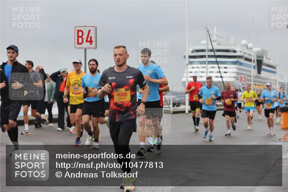 13.09.2026 - Kiel Lauf Andreas Tolksdorf http://msf.ph/oto/10477813 13.09.2026 11:50:55 Kiellinie 4, 5918, 138, 4066, 1276, 3 meine-sportfotos.de