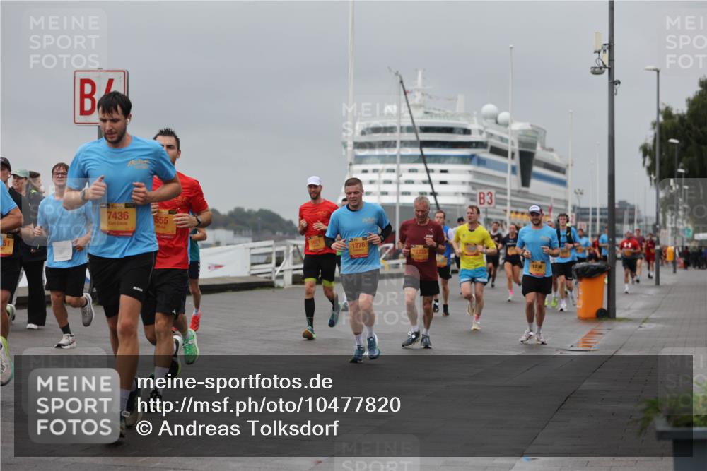 13.09.2026 - Kiel Lauf Andreas Tolksdorf http://msf.ph/oto/10477820 13.09.2026 11:50:56 Kiellinie 51, 7436, 555, 5971, 1276, 12235, 3, 1756 meine-sportfotos.de