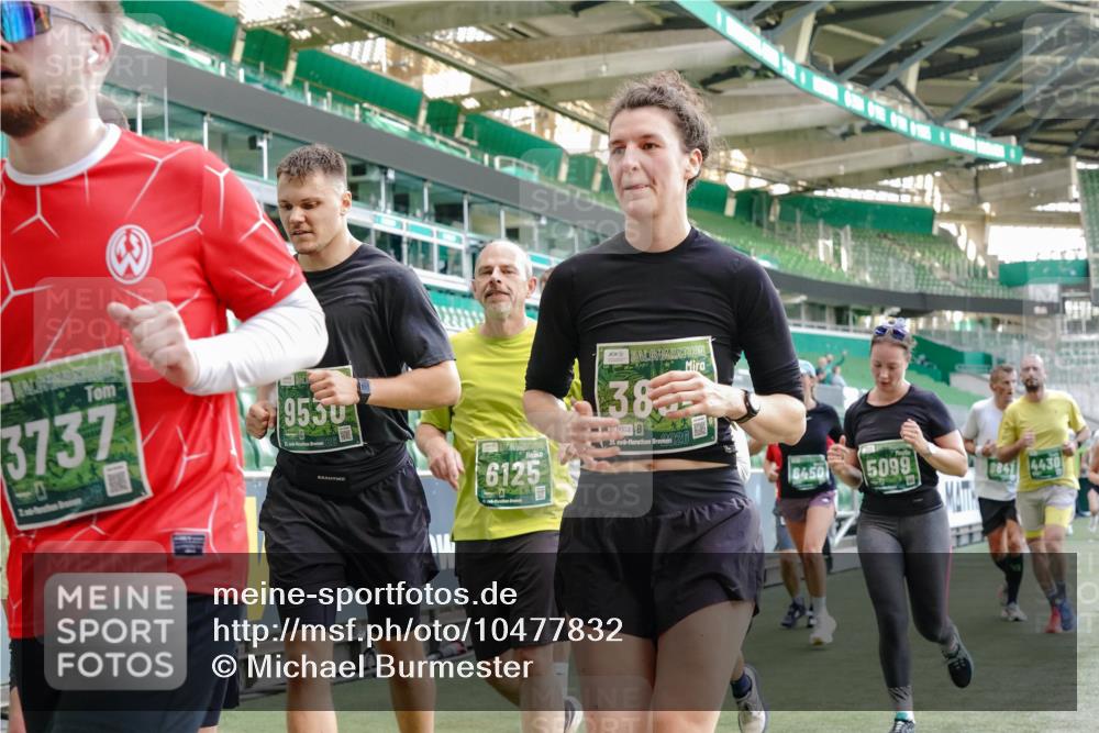 13.09.2026 - 21. swb-Marathon Bremen Michael Burmester http://msf.ph/oto/10477832 13.09.2026 13:17:38 Laufen im Stadion 134, 153, 231, 267, 271, 311, 404, 449, 546, 588, 732, 753, 837, 990, 1057, 1185, 1312, 1424, 1425, 1465, 1539, 1790, 1813, 1825, 1844, 1868, 1987, 2056, 2067, 2096, 2123, 2259, 2357, 2358, 2363, 2381, 2389, 2419, 2532, 2550, 2562, 2579, 2586, 2601, 2614, 2647, 2655, 2778, 2797, 2821, 2849, 2857, 2880, 2893, 2974, 2984, 2996, 2999, 3100, 3104, 3146, 3180, 3195, 3210, 3213, 3314, 3337, 3366, 3387, 3421, 3431, 3476, 3479, 3501, 3506, 3537, 3548, 3633, 3654, 3740, 4478 meine-sportfotos.de