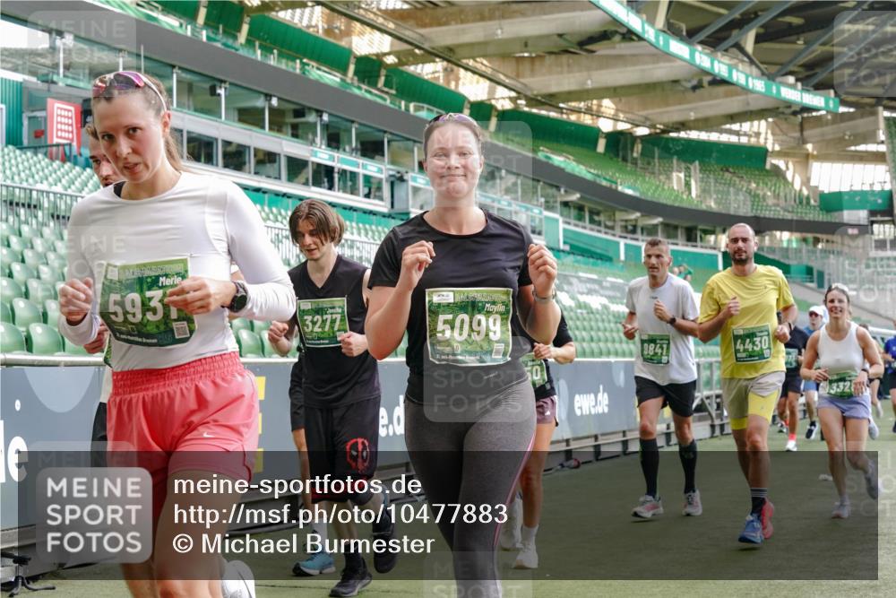 13.09.2026 - 21. swb-Marathon Bremen Michael Burmester http://msf.ph/oto/10477883 13.09.2026 13:17:39 Laufen im Stadion 134, 153, 267, 271, 311, 404, 449, 546, 588, 732, 753, 837, 990, 1057, 1185, 1312, 1424, 1425, 1465, 1539, 1790, 1813, 1825, 1844, 1868, 1987, 2056, 2067, 2096, 2123, 2259, 2357, 2358, 2363, 2381, 2389, 2419, 2532, 2550, 2562, 2579, 2586, 2601, 2614, 2647, 2655, 2778, 2797, 2821, 2849, 2857, 2880, 2893, 2974, 2984, 2996, 2999, 3100, 3104, 3146, 3180, 3195, 3210, 3213, 3314, 3337, 3366, 3387, 3421, 3431, 3476, 3479, 3501, 3506, 3537, 3548, 3633, 3654, 3740, 4478 meine-sportfotos.de