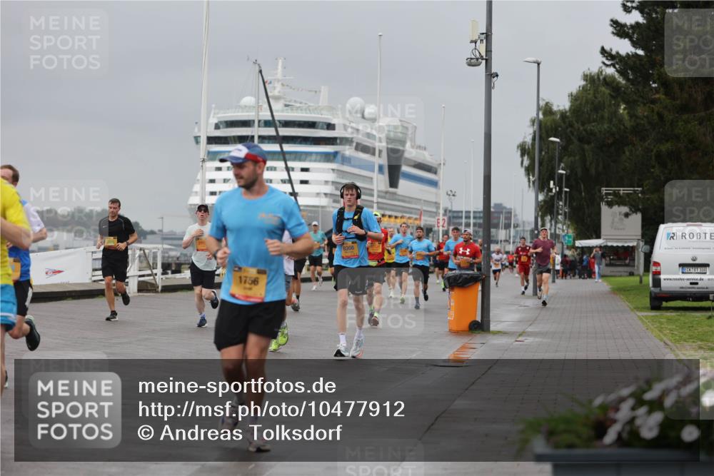 13.09.2026 - Kiel Lauf Andreas Tolksdorf http://msf.ph/oto/10477912 13.09.2026 11:51:01 Kiellinie 1756, 8308, 100, 01711 meine-sportfotos.de