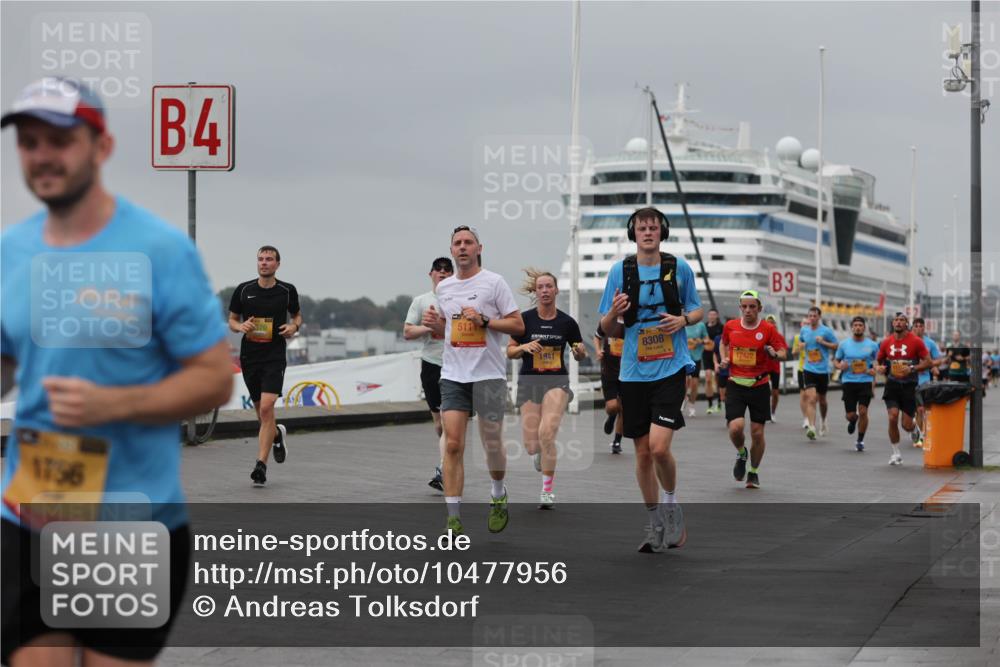 13.09.2026 - Kiel Lauf Andreas Tolksdorf http://msf.ph/oto/10477956 13.09.2026 11:51:04 Kiellinie 1796, 4, 511, 10, 8308, 1941, 12422, 3 meine-sportfotos.de