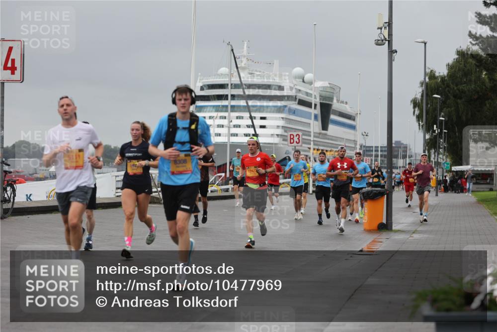 13.09.2026 - Kiel Lauf Andreas Tolksdorf http://msf.ph/oto/10477969 13.09.2026 11:51:05 Kiellinie 4, 5111, 194, 8308, 12422, 3 meine-sportfotos.de