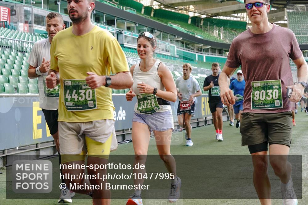 13.09.2026 - 21. swb-Marathon Bremen Michael Burmester http://msf.ph/oto/10477995 13.09.2026 13:17:42 Laufen im Stadion 134, 153, 267, 271, 311, 404, 449, 546, 588, 732, 753, 837, 990, 1057, 1185, 1312, 1424, 1425, 1465, 1539, 1790, 1813, 1825, 1844, 1868, 1987, 2056, 2067, 2096, 2123, 2259, 2357, 2358, 2363, 2381, 2389, 2419, 2532, 2550, 2562, 2586, 2601, 2614, 2647, 2655, 2778, 2797, 2821, 2849, 2857, 2880, 2893, 2974, 2984, 2996, 2999, 3096, 3100, 3104, 3146, 3180, 3195, 3210, 3213, 3314, 3337, 3366, 3387, 3421, 3431, 3476, 3479, 3501, 3506, 3537, 3548, 3633, 3654, 3740, 4478 meine-sportfotos.de