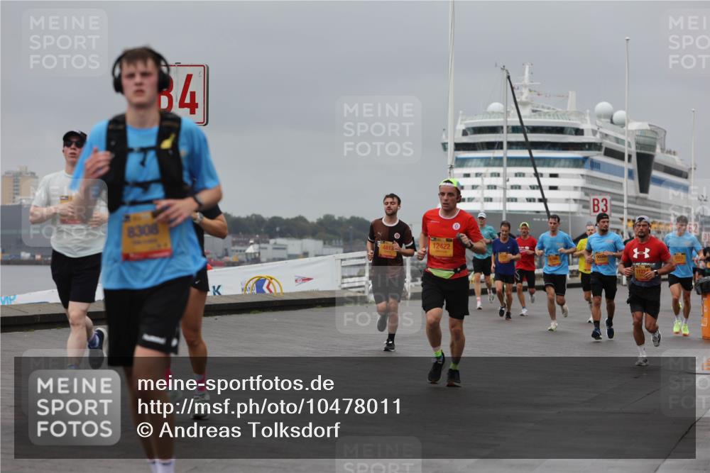 13.09.2026 - Kiel Lauf Andreas Tolksdorf http://msf.ph/oto/10478011 13.09.2026 11:51:07 Kiellinie 8308, 34, 4813, 12422, 3 meine-sportfotos.de