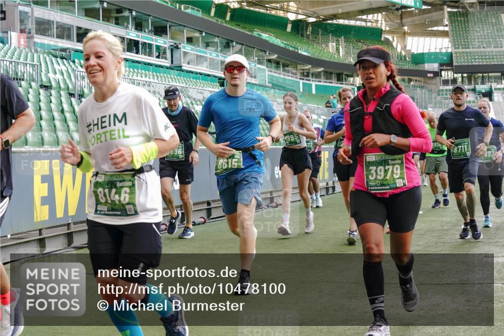 13.09.2026 - 21. swb-Marathon Bremen Michael Burmester http://msf.ph/oto/10478100 13.09.2026 13:17:45 Laufen im Stadion 134, 153, 267, 271, 311, 404, 449, 546, 588, 732, 753, 837, 990, 1057, 1312, 1424, 1425, 1465, 1539, 1790, 1813, 1825, 1844, 1868, 1987, 2056, 2067, 2096, 2123, 2259, 2357, 2358, 2363, 2381, 2389, 2419, 2532, 2550, 2562, 2586, 2601, 2614, 2647, 2655, 2778, 2797, 2821, 2849, 2857, 2879, 2880, 2893, 2974, 2984, 2996, 2999, 3096, 3100, 3104, 3146, 3180, 3195, 3210, 3213, 3314, 3337, 3366, 3421, 3431, 3476, 3479, 3501, 3506, 3537, 3548, 3633, 3654, 3740, 4478 meine-sportfotos.de