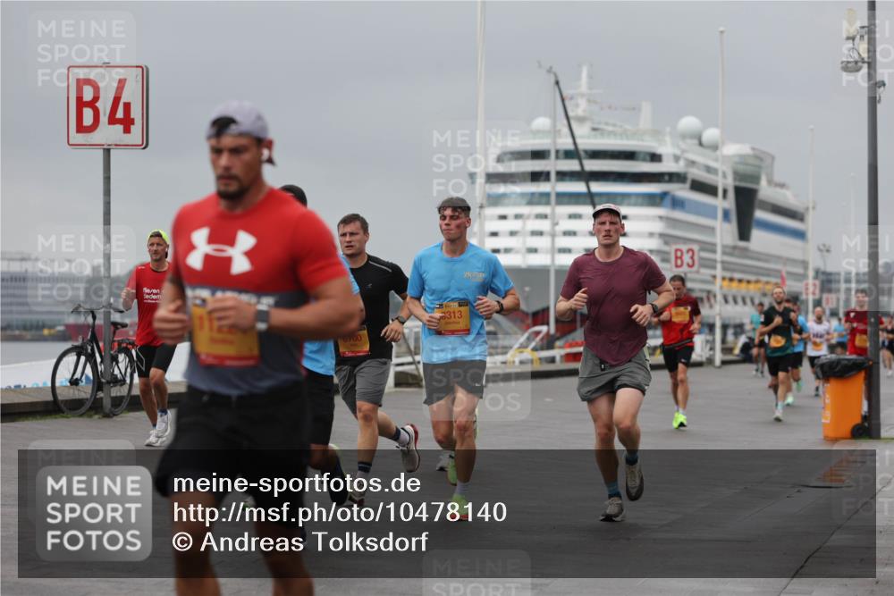 13.09.2026 - Kiel Lauf Andreas Tolksdorf http://msf.ph/oto/10478140 13.09.2026 11:51:13 Kiellinie 4, 0700, 313, 3 meine-sportfotos.de