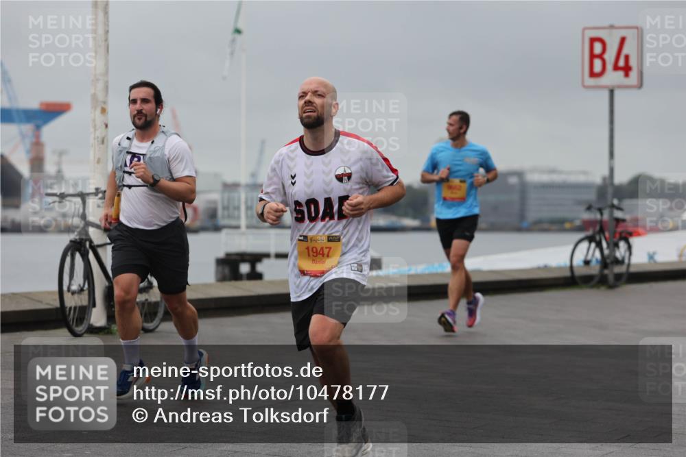 13.09.2026 - Kiel Lauf Andreas Tolksdorf http://msf.ph/oto/10478177 13.09.2026 11:51:28 Kiellinie 1947, 4 meine-sportfotos.de