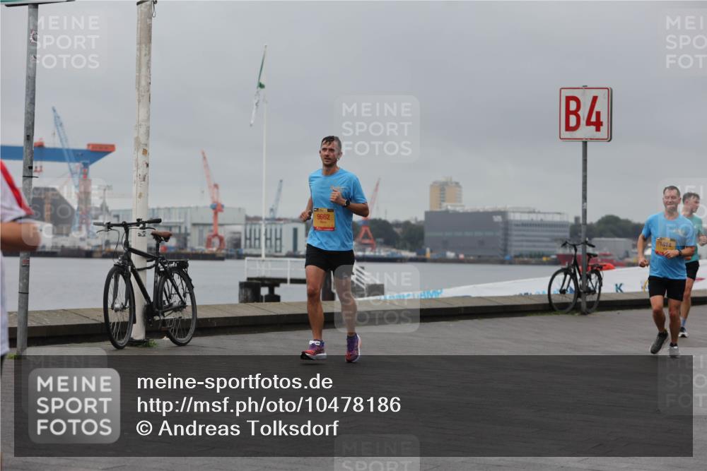 13.09.2026 - Kiel Lauf Andreas Tolksdorf http://msf.ph/oto/10478186 13.09.2026 11:51:30 Kiellinie 9662, 4 meine-sportfotos.de