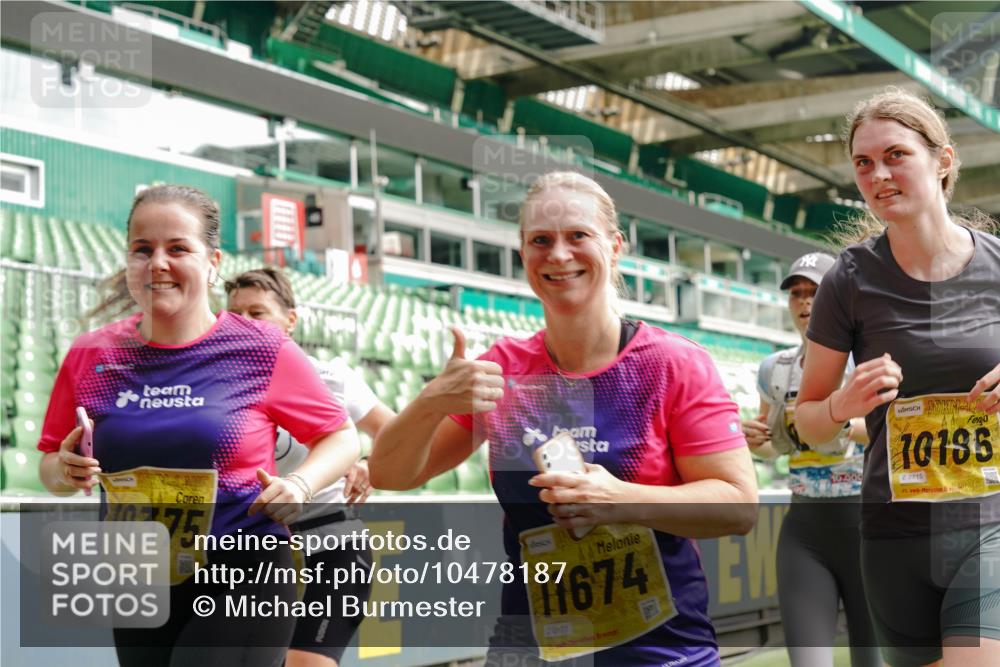 13.09.2026 - 21. swb-Marathon Bremen Michael Burmester http://msf.ph/oto/10478187 13.09.2026 10:40:16 Laufen im Stadion 10135, 10138, 10139, 10155, 10156, 10169, 10204, 10213, 10217, 10229, 10234, 10238, 10279, 10280, 10299, 10313, 10314, 10321, 10354, 10360, 10363, 10364, 10378, 10386, 10404, 10406, 10417, 10424, 10435, 10455, 10457, 10469, 10483, 10484, 10493, 10501, 10505, 10510, 10511, 10545, 10556, 10570, 10576, 10580, 10582, 10586, 10595, 10599, 10609, 10611, 10616, 10619, 10630, 10653, 10660, 10662, 10664, 10686, 10694, 10696, 10712, 10737, 10743, 10751, 10766 meine-sportfotos.de