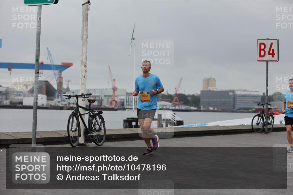 13.09.2026 - Kiel Lauf Andreas Tolksdorf http://msf.ph/oto/10478196 13.09.2026 11:51:30 Kiellinie 9662, 4, 1814 meine-sportfotos.de