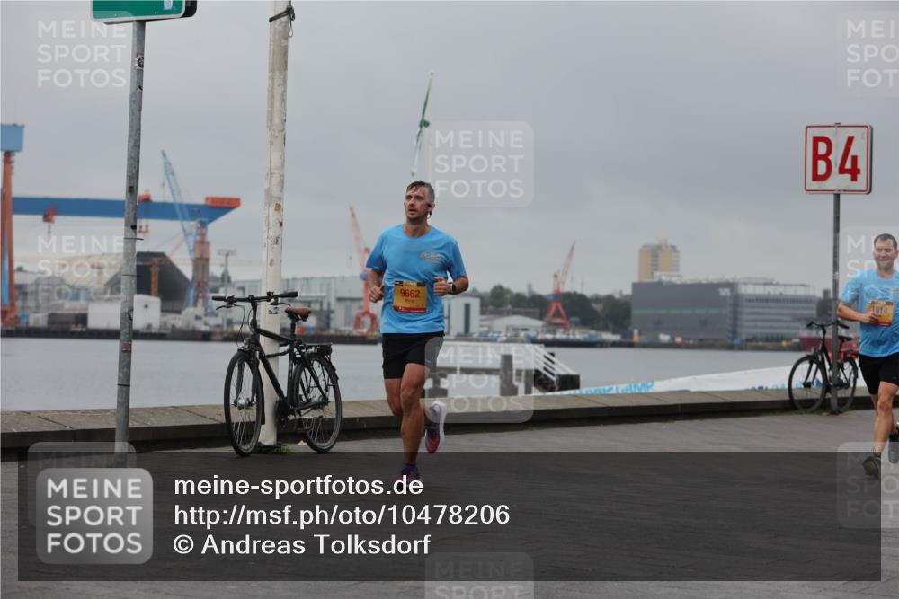 13.09.2026 - Kiel Lauf Andreas Tolksdorf http://msf.ph/oto/10478206 13.09.2026 11:51:30 Kiellinie 39, 9662, 4, 1814 meine-sportfotos.de