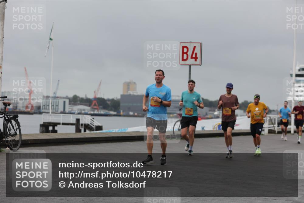 13.09.2026 - Kiel Lauf Andreas Tolksdorf http://msf.ph/oto/10478217 13.09.2026 11:51:31 Kiellinie 4, 7570, 3921 meine-sportfotos.de