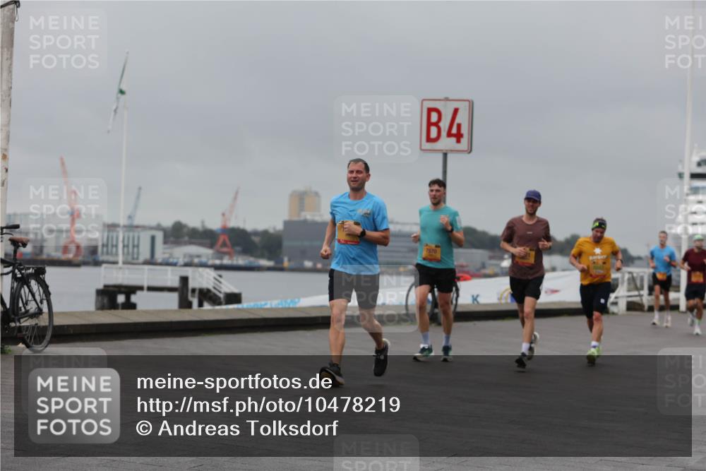 13.09.2026 - Kiel Lauf Andreas Tolksdorf http://msf.ph/oto/10478219 13.09.2026 11:51:31 Kiellinie 17, 4, 7570 meine-sportfotos.de