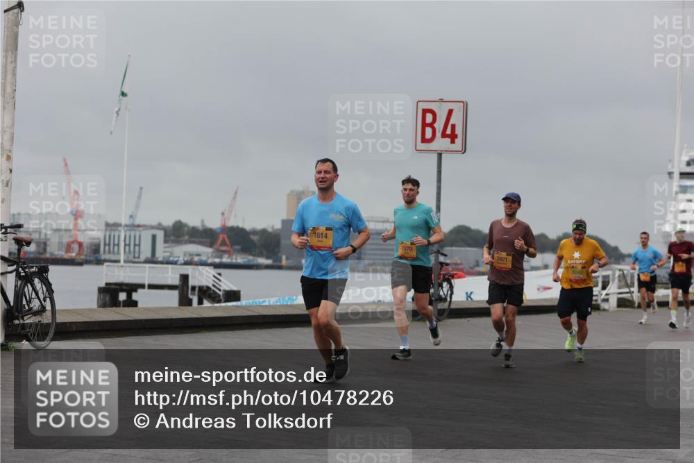 13.09.2026 - Kiel Lauf Andreas Tolksdorf http://msf.ph/oto/10478226 13.09.2026 11:51:31 Kiellinie 1814, 4, 7570, 3921, 1, 6043 meine-sportfotos.de