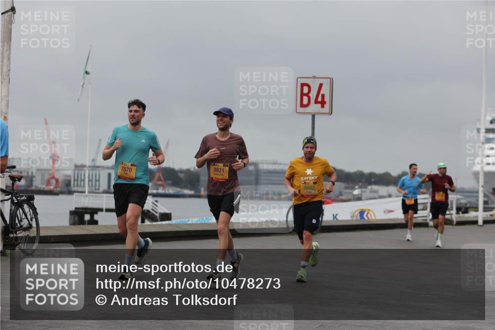 13.09.2026 - Kiel Lauf Andreas Tolksdorf http://msf.ph/oto/10478273 13.09.2026 11:51:33 Kiellinie 7570, 16, 4, 39, 3921, 6043 meine-sportfotos.de