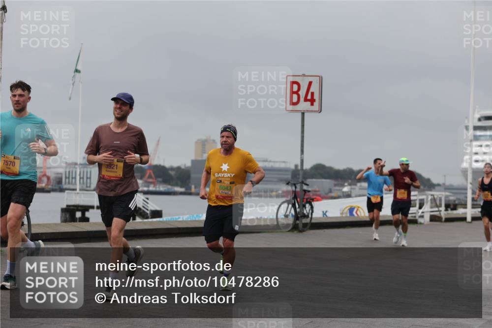 13.09.2026 - Kiel Lauf Andreas Tolksdorf http://msf.ph/oto/10478286 13.09.2026 11:51:34 Kiellinie 39, 7570, 3921, 6043, 4 meine-sportfotos.de