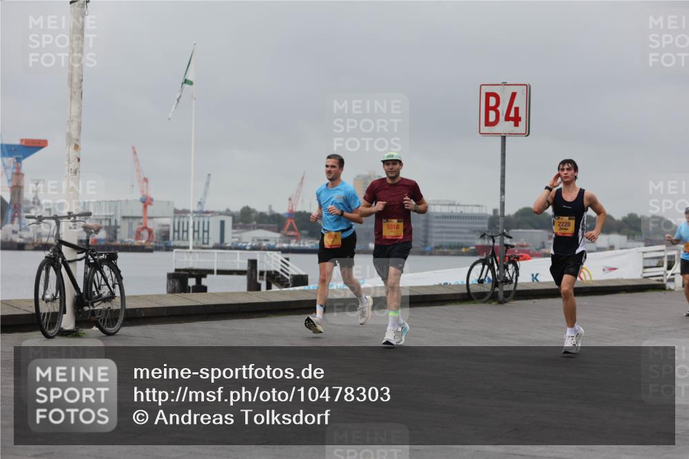 13.09.2026 - Kiel Lauf Andreas Tolksdorf http://msf.ph/oto/10478303 13.09.2026 11:51:37 Kiellinie 10305, 4, 9318, 2228 meine-sportfotos.de