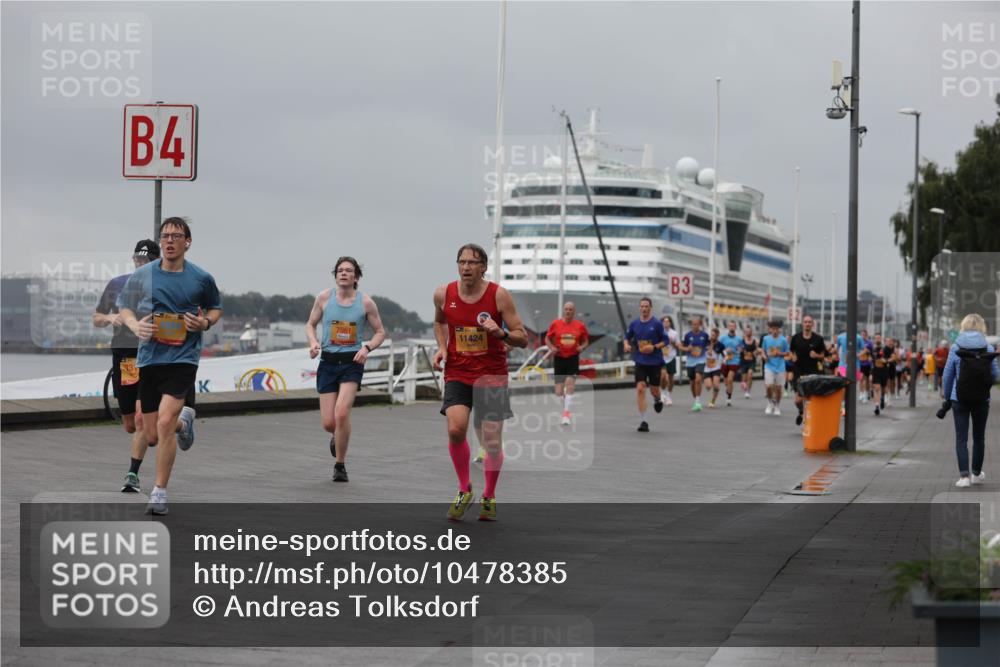 13.09.2026 - Kiel Lauf Andreas Tolksdorf http://msf.ph/oto/10478385 13.09.2026 11:51:43 Kiellinie 4, 7861, 11424, 3 meine-sportfotos.de