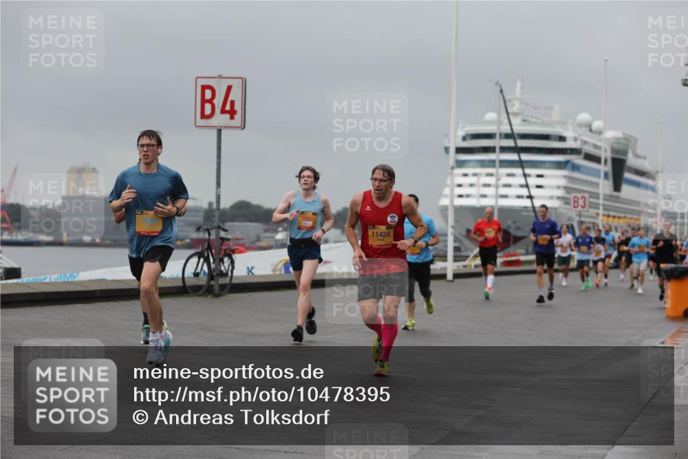 13.09.2026 - Kiel Lauf Andreas Tolksdorf http://msf.ph/oto/10478395 13.09.2026 11:51:44 Kiellinie 4, 7861, 11424, 3 meine-sportfotos.de