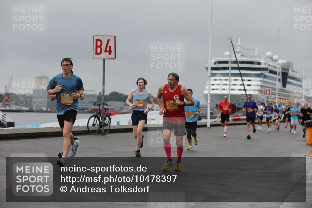 13.09.2026 - Kiel Lauf Andreas Tolksdorf http://msf.ph/oto/10478397 13.09.2026 11:51:44 Kiellinie 4, 7861, 11424, 3 meine-sportfotos.de
