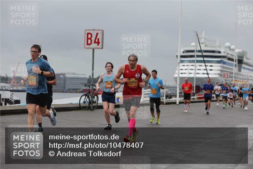 13.09.2026 - Kiel Lauf Andreas Tolksdorf http://msf.ph/oto/10478407 13.09.2026 11:51:44 Kiellinie 4, 7861, 38, 11424, 817, 3 meine-sportfotos.de