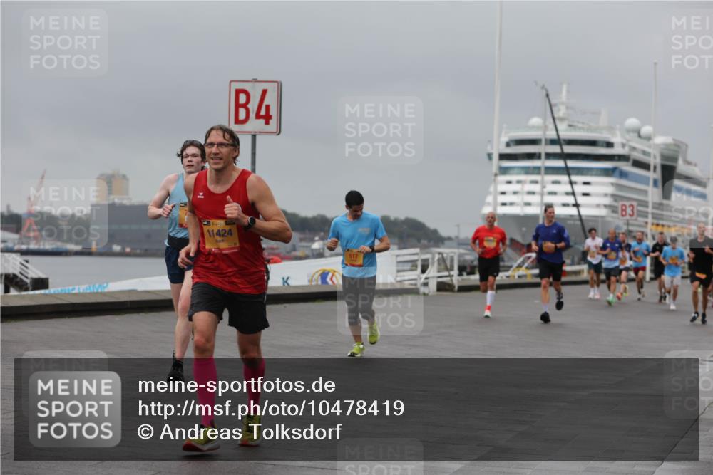 13.09.2026 - Kiel Lauf Andreas Tolksdorf http://msf.ph/oto/10478419 13.09.2026 11:51:45 Kiellinie 139, 11424, 4, 817, 3 meine-sportfotos.de