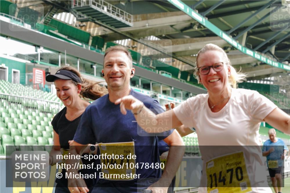 13.09.2026 - 21. swb-Marathon Bremen Michael Burmester http://msf.ph/oto/10478480 13.09.2026 10:40:26 Laufen im Stadion 10135, 10138, 10139, 10155, 10156, 10169, 10204, 10213, 10217, 10229, 10234, 10279, 10280, 10299, 10313, 10314, 10321, 10354, 10360, 10363, 10364, 10378, 10386, 10404, 10406, 10417, 10419, 10424, 10435, 10455, 10483, 10484, 10493, 10501, 10505, 10510, 10511, 10545, 10556, 10570, 10576, 10580, 10582, 10586, 10599, 10609, 10611, 10616, 10619, 10644, 10653, 10660, 10662, 10664, 10686, 10694, 10696, 10706, 10712, 10737, 10743, 10751, 10766, 10768 meine-sportfotos.de