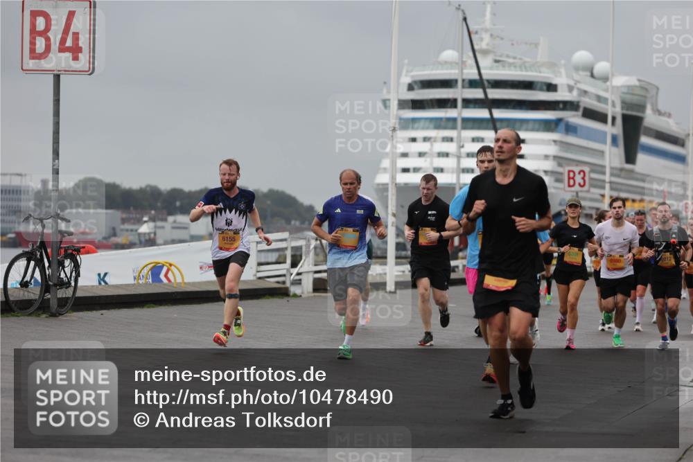 13.09.2026 - Kiel Lauf Andreas Tolksdorf http://msf.ph/oto/10478490 13.09.2026 11:51:52 Kiellinie 4, 6155, 3, 6301, 8980 meine-sportfotos.de