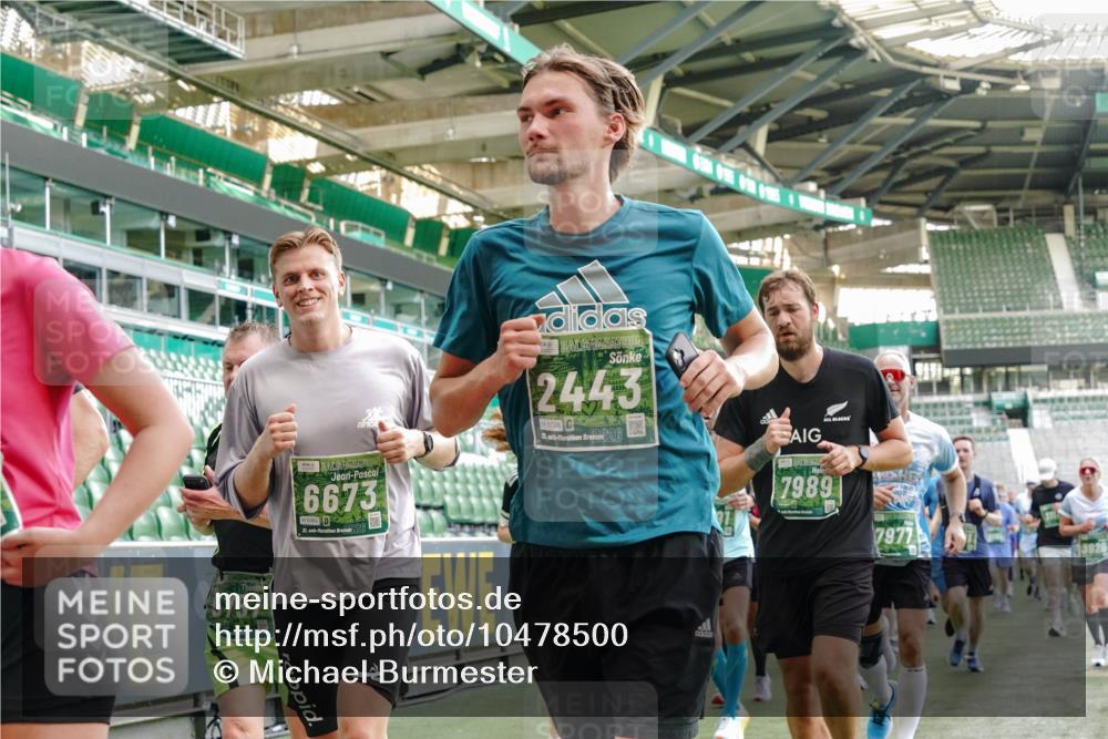 13.09.2026 - 21. swb-Marathon Bremen Michael Burmester http://msf.ph/oto/10478500 13.09.2026 13:17:58 Laufen im Stadion 134, 267, 271, 311, 404, 449, 486, 546, 588, 732, 753, 837, 921, 990, 1057, 1424, 1425, 1431, 1790, 1813, 1825, 1844, 1868, 1987, 2056, 2067, 2096, 2123, 2137, 2259, 2294, 2357, 2358, 2381, 2389, 2419, 2453, 2532, 2550, 2562, 2586, 2601, 2614, 2647, 2655, 2797, 2821, 2849, 2857, 2879, 2880, 2893, 2984, 2996, 2999, 3096, 3100, 3104, 3146, 3180, 3195, 3210, 3213, 3314, 3337, 3366, 3421, 3431, 3476, 3479, 3501, 3506, 3537, 3548, 3633, 3654, 3740, 3879, 4478 meine-sportfotos.de