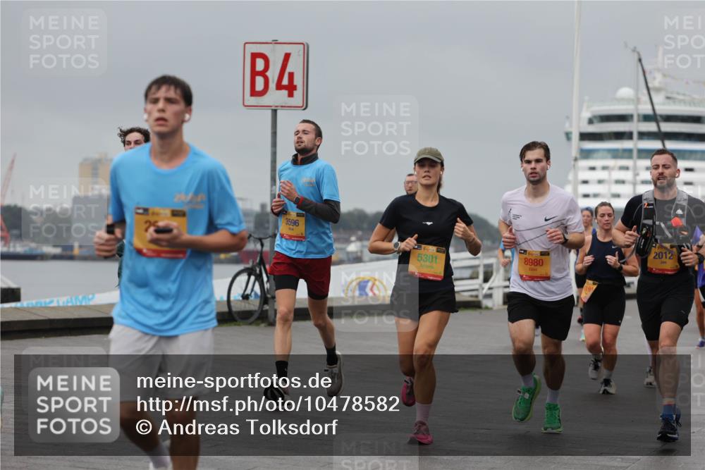 13.09.2026 - Kiel Lauf Andreas Tolksdorf http://msf.ph/oto/10478582 13.09.2026 11:51:58 Kiellinie 4, 3596, 39, 5301, 38, 8980, 191, 2012 meine-sportfotos.de