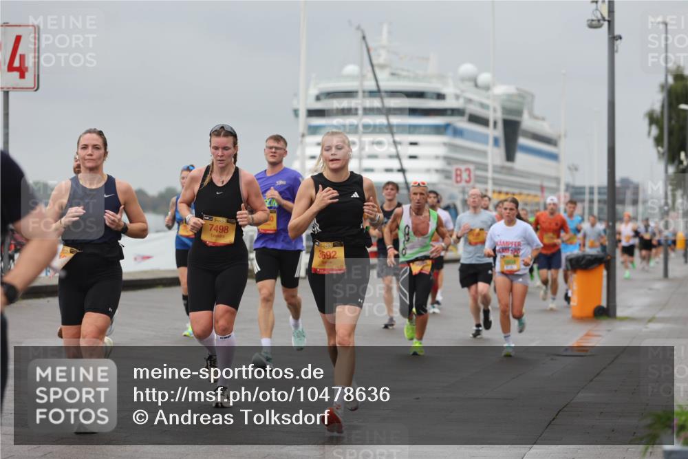 13.09.2026 - Kiel Lauf Andreas Tolksdorf http://msf.ph/oto/10478636 13.09.2026 11:52:01 Kiellinie 4, 38, 7498, 38, 3692, 3 meine-sportfotos.de