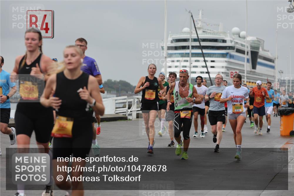13.09.2026 - Kiel Lauf Andreas Tolksdorf http://msf.ph/oto/10478678 13.09.2026 11:52:02 Kiellinie 4, 8659, 7498, 3685, 7804, 11794 meine-sportfotos.de