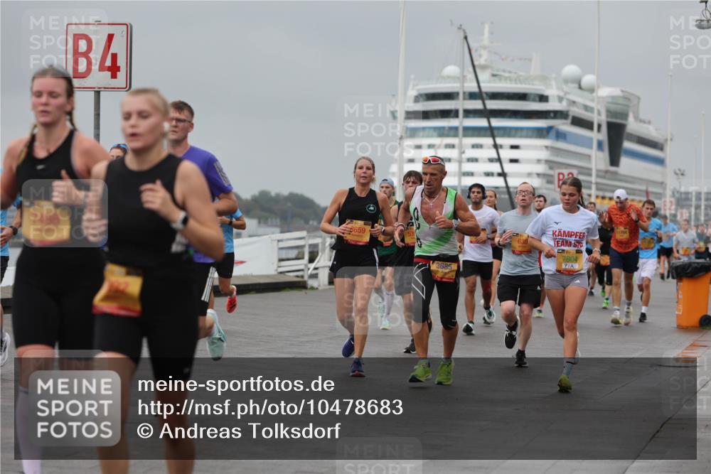 13.09.2026 - Kiel Lauf Andreas Tolksdorf http://msf.ph/oto/10478683 13.09.2026 11:52:02 Kiellinie 7498, 4, 8659, 53, 3685, 630, 7804, 11794 meine-sportfotos.de