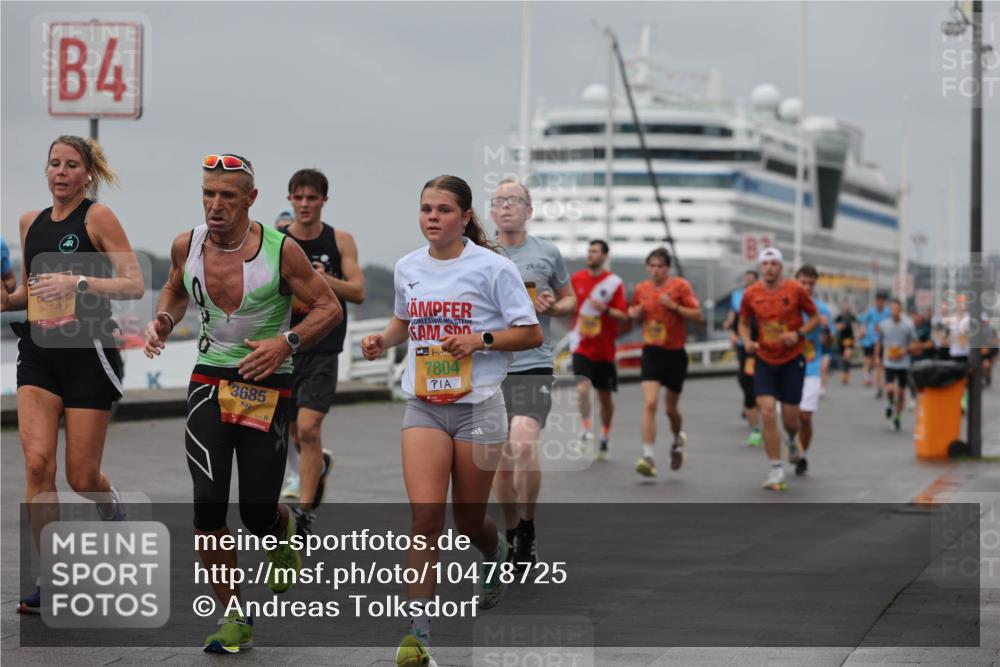 13.09.2026 - Kiel Lauf Andreas Tolksdorf http://msf.ph/oto/10478725 13.09.2026 11:52:05 Kiellinie 4, 3685, 7804 meine-sportfotos.de