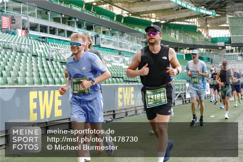 13.09.2026 - 21. swb-Marathon Bremen Michael Burmester http://msf.ph/oto/10478730 13.09.2026 13:18:06 Laufen im Stadion 134, 267, 271, 311, 404, 449, 486, 546, 588, 732, 753, 837, 921, 1057, 1424, 1425, 1431, 1765, 1790, 1813, 1825, 1844, 1868, 1987, 2056, 2067, 2096, 2123, 2137, 2294, 2357, 2358, 2381, 2389, 2419, 2453, 2532, 2550, 2562, 2586, 2601, 2614, 2647, 2655, 2797, 2821, 2849, 2857, 2879, 2880, 2893, 2944, 2984, 2999, 3096, 3100, 3104, 3146, 3180, 3195, 3210, 3213, 3285, 3314, 3337, 3366, 3421, 3431, 3476, 3479, 3506, 3537, 3548, 3619, 3633, 3654, 3740, 3879, 4478 meine-sportfotos.de